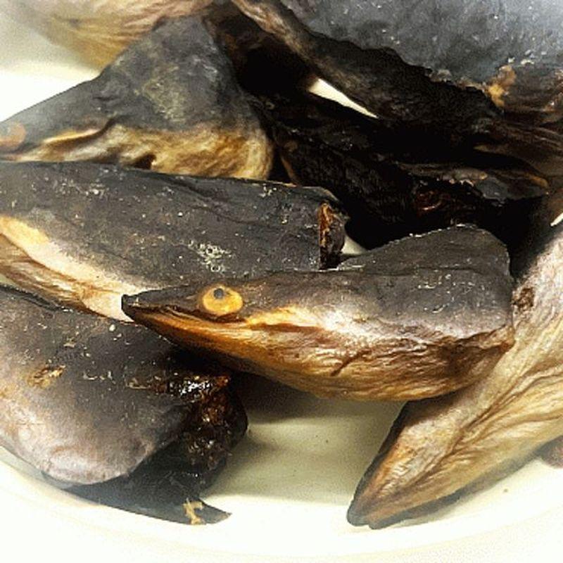 最短賞味2027.2・フィールドエイト うなぎ頭100g 犬猫用おやつ 国産 無添加 feehead100 |  | 01