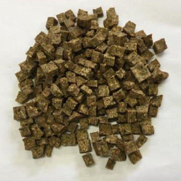 最短賞味2027.2・フィールドエイト サーモンダイス50ｇ犬用おやつ 国産 無添加 fesdice50 |  | 01