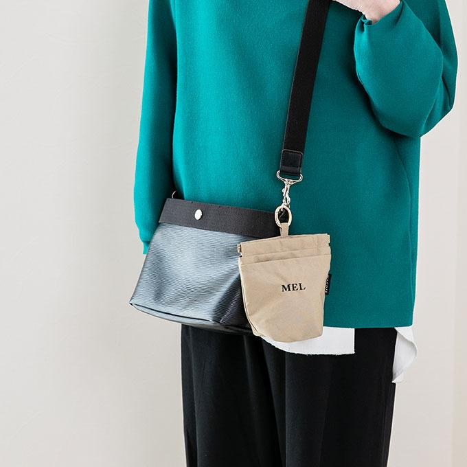 刺繍デザイン 無料名入れ 犬 ペット用 マナーポーチ 消臭 臭わない 消臭機能 撥水 バネ口 カラビナ付き お散歩バッグ うんち袋 ナコル シンプル おしゃれ 日本製 |  | 17