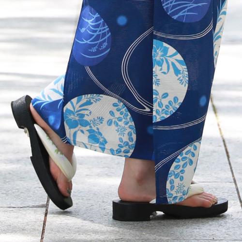 浴衣 レディース セット レトロ 高級綿絽浴衣3点セット「青地に流水と花水玉」 20代 30代 40代 50代 