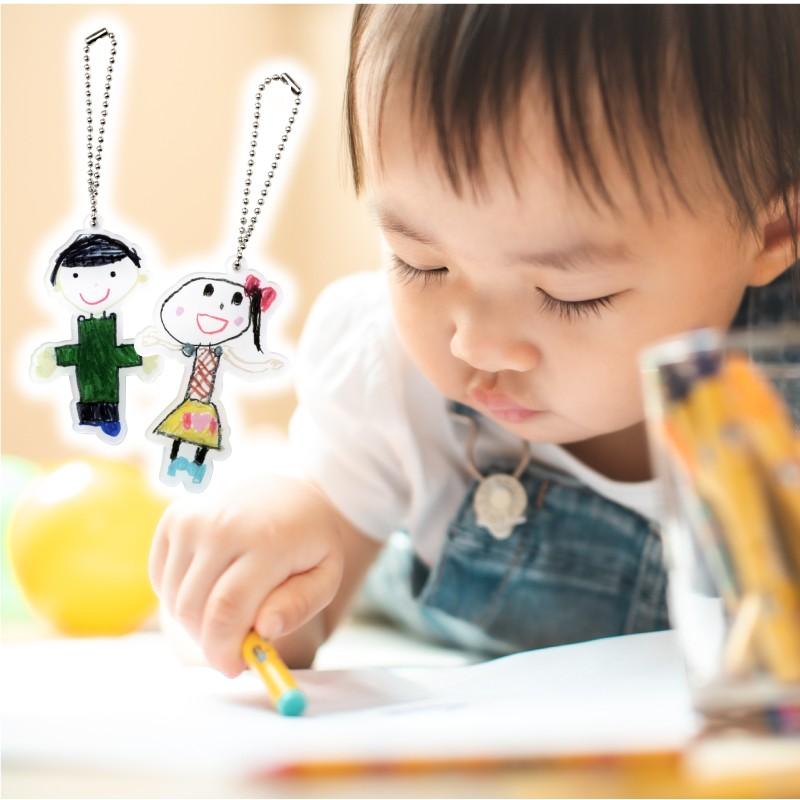 キーホルダー かわいい 子供の絵 孫 おえかき入り 似顔絵 イラスト オリジナル キーホルダー 誕生日 プレゼント お絵かきキーホルダー 10営業日出荷 Oek Key 名入れギフトのおもしろ名札工房 通販 Yahoo ショッピング