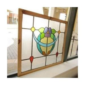 年代不詳希少！　イギリスアンティーク調　イギリス輸入幾何学模様　可愛いデザインの絵のステンドグラス　フルーツの絵のステンドグラス