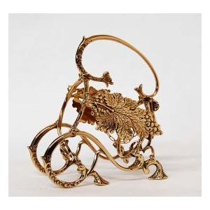 説明文熟読願いますイタリア輸入アンティーク調真鍮でできている　ゴールド色ワインホルダー