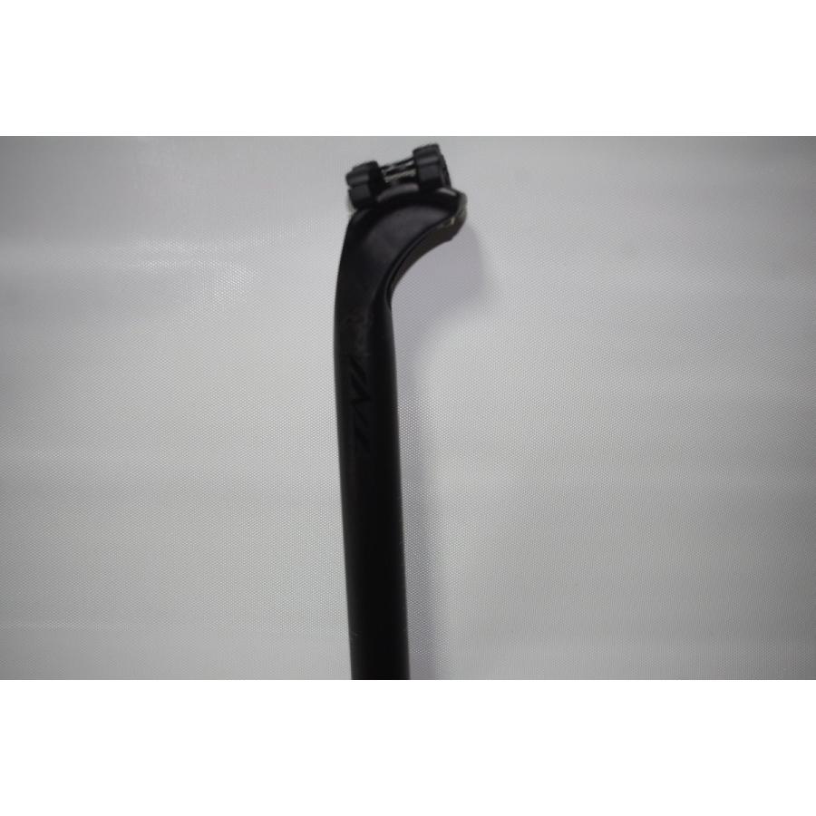 TNI TNI/ティーエヌアイ LW168カーボンシートポスト (φ27.2/400mm