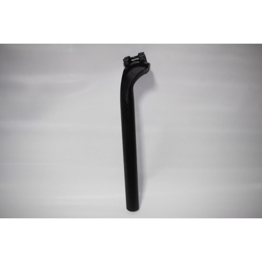 TNI TNI/ティーエヌアイ LW168カーボンシートポスト (φ27.2/400mm
