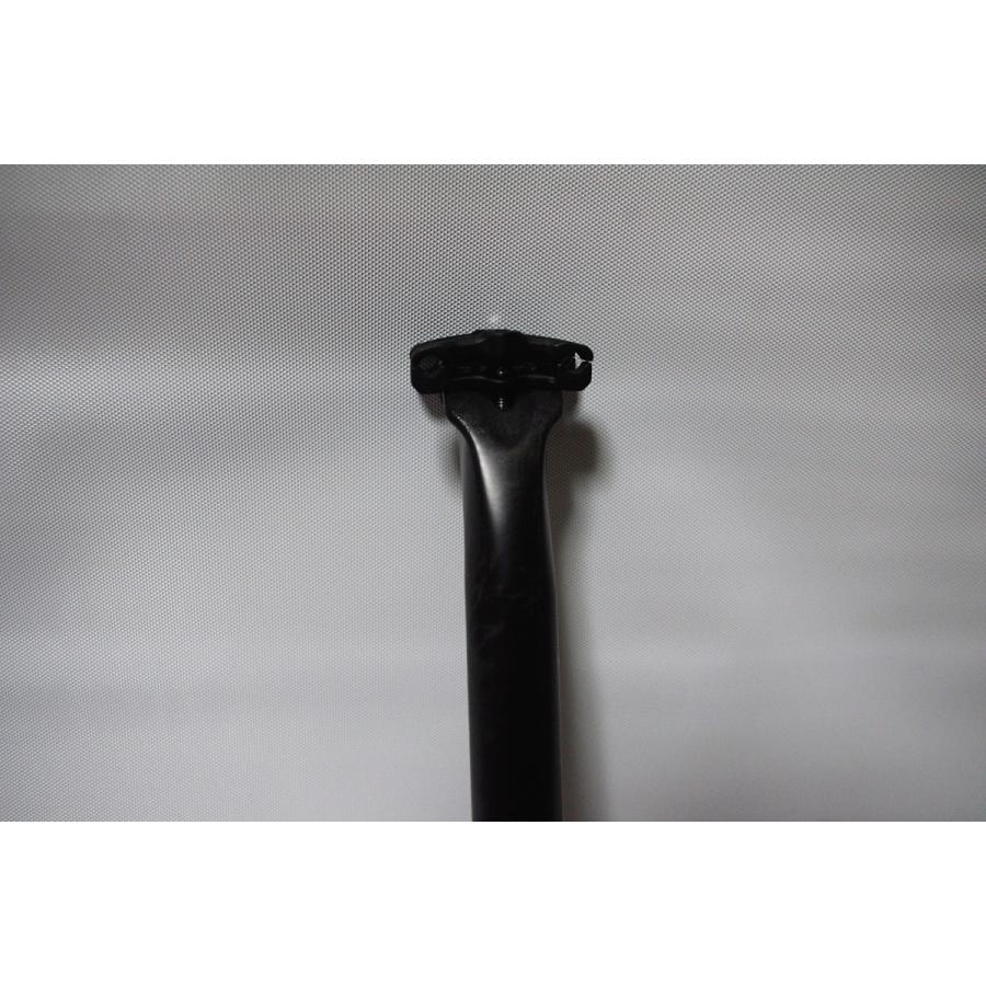 TNI TNI/ティーエヌアイ LW168カーボンシートポスト (φ27.2/400mm