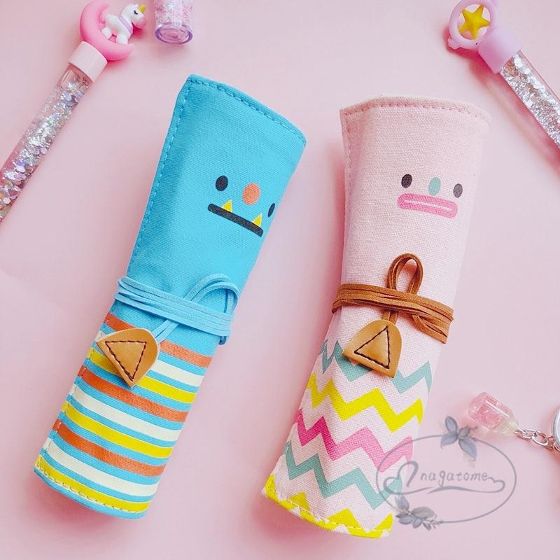 ロールペンケース 巻きペンケース ペンケース ロールタイプ ペン入れ 筆箱 文房具 メイクケース 小物入れ 布製 イラスト 可愛い かわいい おしゃれ Nt1124 Stwj410 永留幹也 通販 Yahoo ショッピング