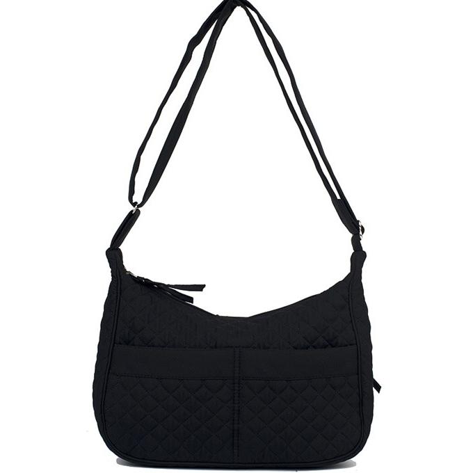 キルティングショルダーバッグ ブラック キルティング 斜め掛けバッグ