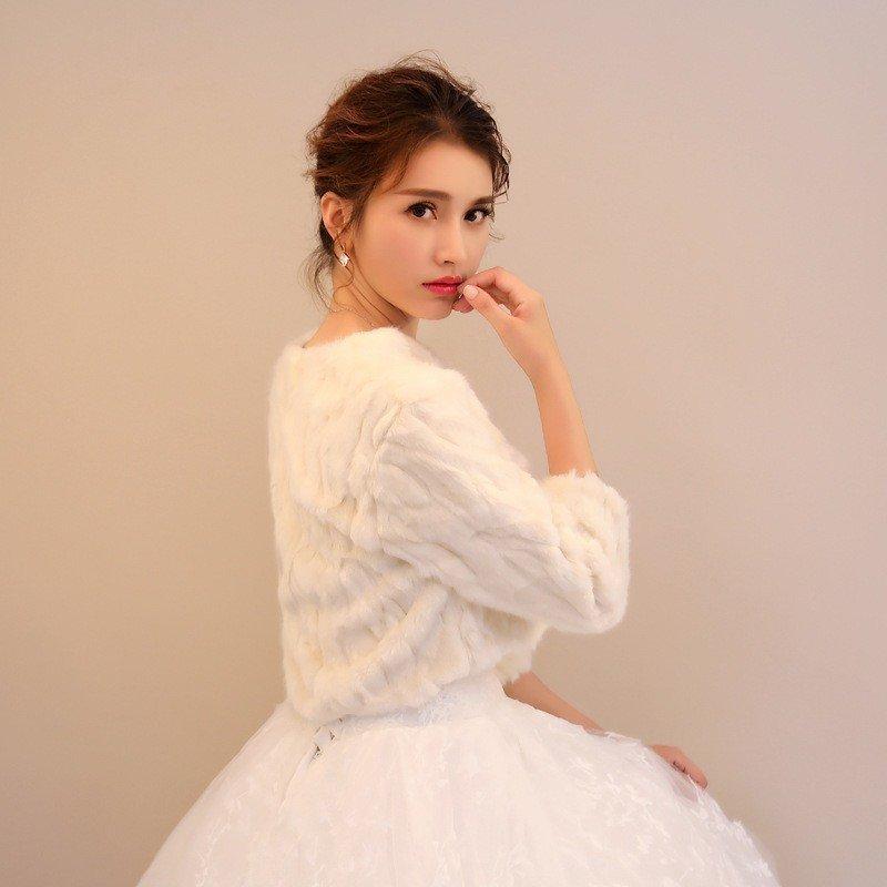 秋冬 防寒ボレロ 長袖 コート かわいいボレロ 結婚式 ボレロ フォーマル パーティードレスにぴったり お呼ばれ ポンチョpj064 Ldh326aa ナギサ 通販 Yahoo ショッピング