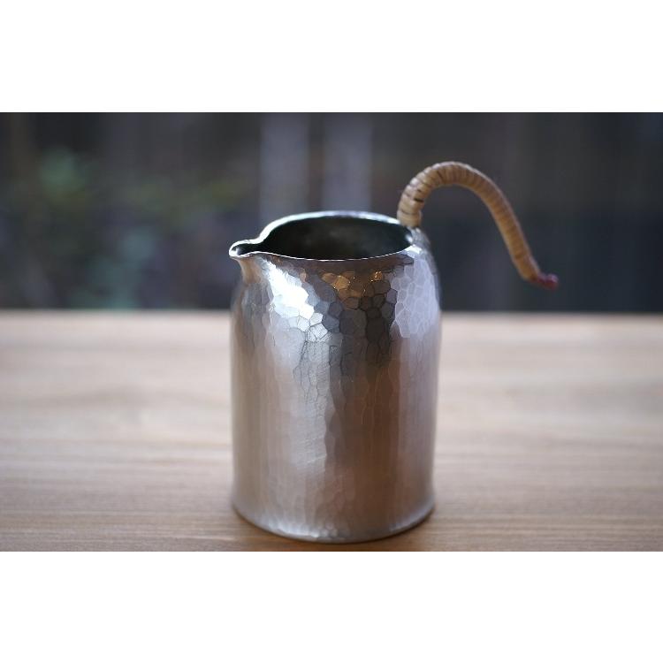 錦手捻祥瑞徳利 一対 酒器 酒注 花生け 収納箱 錦手捻祥瑞徳利 一対 酒器 酒注 花生け 収納箱 2025年最新】