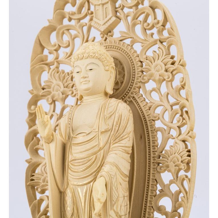 仏像 阿弥陀如来 総柘植 六角台座 4.5寸 金泥書 唐草光背 高さ 仏像 阿弥陀如来 総柘植 六角台座 4.5寸 金泥書 唐草光背 高さ
