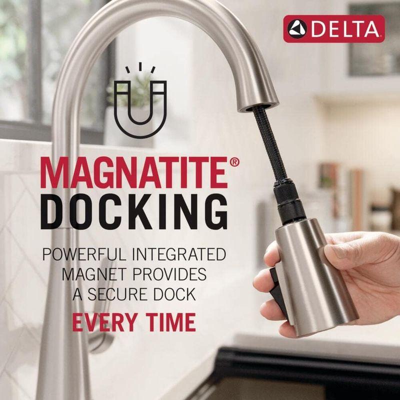 Delta　Faucet　Trinsic　台所用蛇口　マグネット式接合　シングルタイプのプルダウン型ハンドル　9159T-DST