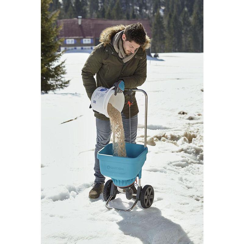 GARDENA(ガルデナ)　散布機　XLサイズ　散布幅1.5m~6m　融雪剤・肥料・砂の散布用均等な散布に最適ドイツのガーデニン　容量18L