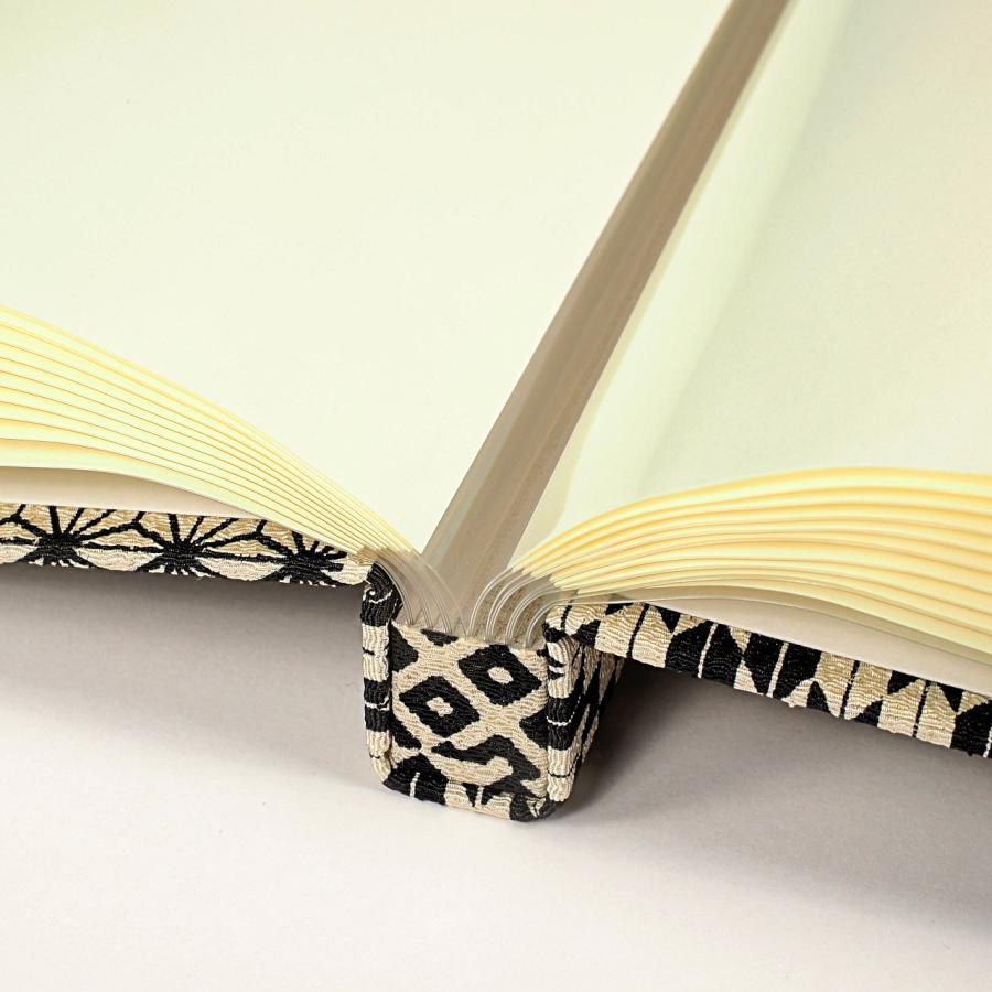 Senn　御朱印ホルダー見開き／大判×2点　紐綴じタイプ 御朱印ホルダー 見開きサイズ 凛然 飛龍 漆黒 – みおつくし横丁