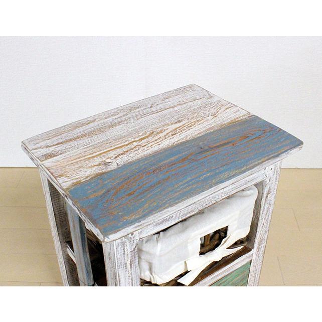 リメイクサイドテーブル ホワイト×ライトブルー 古木 ラタン 収納カゴ