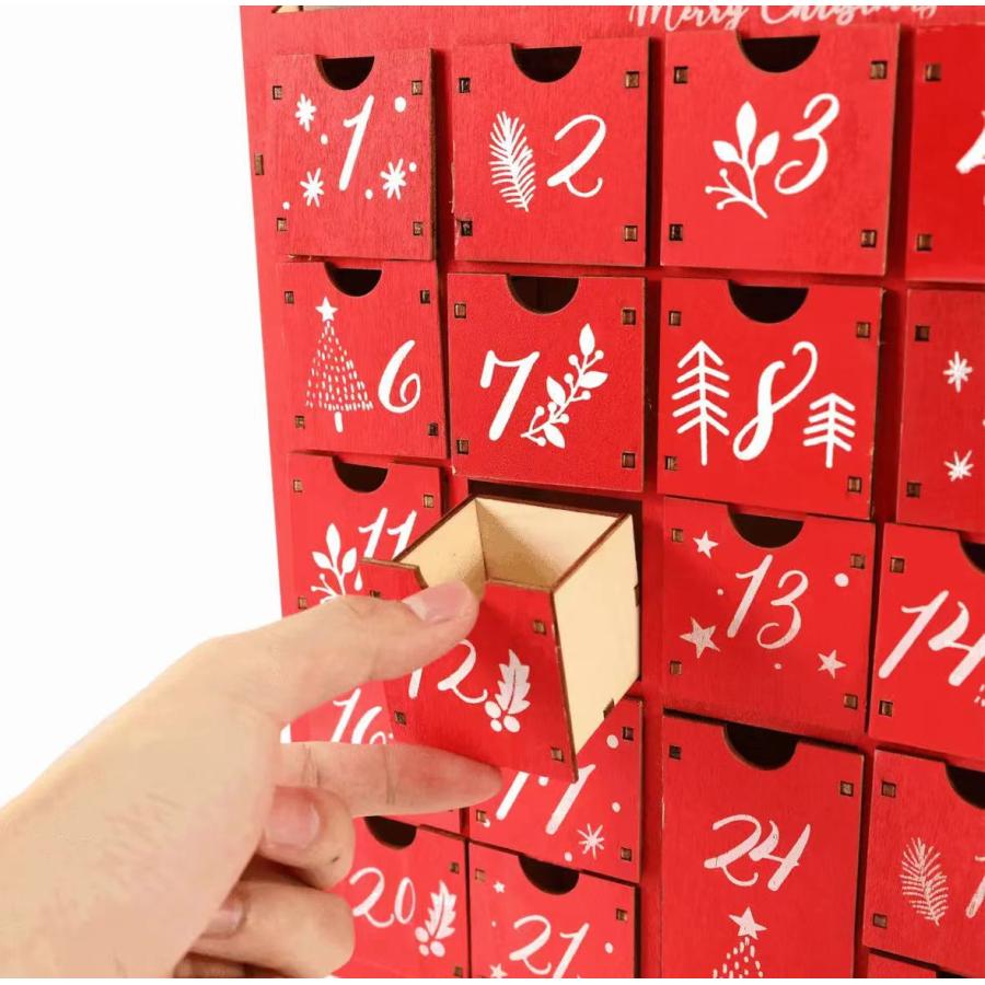 クリスマス アドベントカレンダー18セット 木製 そり LEDライト付き クリスマスアドベントカレンダー 木製 引き出し24個とLEDライト付き