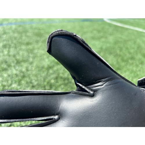 erebos（エレボス） サッカー：エレボス キーパーグローブ ダークネス2