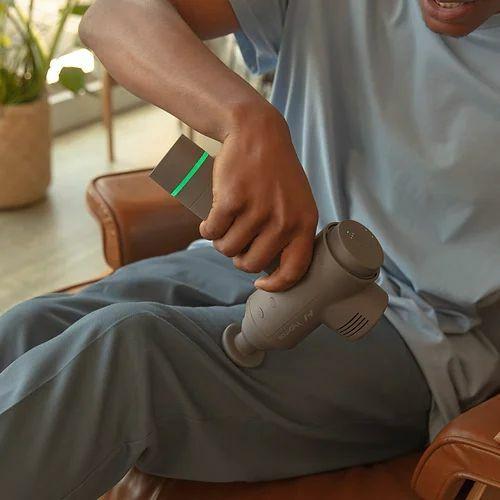 [日本正規販売店] Hyperice Hypervolt2 ハイパーアイス ハイパーボルト トータルボディケア 筋膜リリースガン 静音 軽量 充電式 日本語取扱説明書付き | HYPERICE | 08