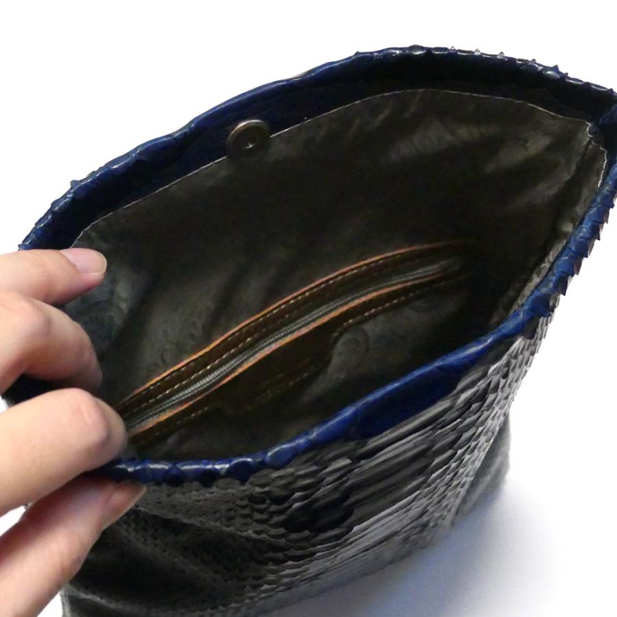 上折り ショルダーバック ポシェット サコッシュ / 本革 パイソン革 ダイヤモンドパイソン 藍染の画像