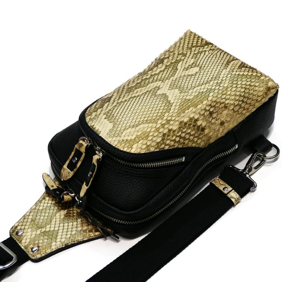 ボディバッグ メンズ レザー ショルダーバッグ 斜めがけ / 縦型 大容量