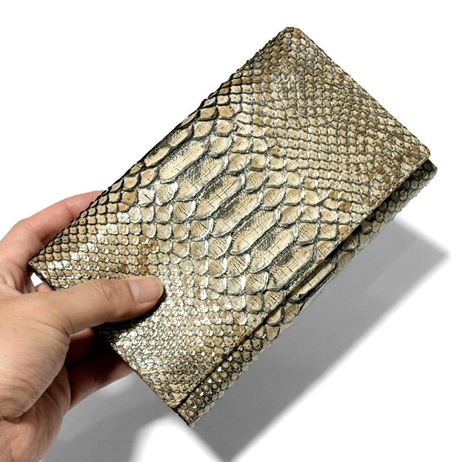 三つ折り財布 長財布 薄型 マチなし ファスナー収納 本革 パイソン革 ヘビ革 蛇革 python leather ラスター パスポート収納の画像
