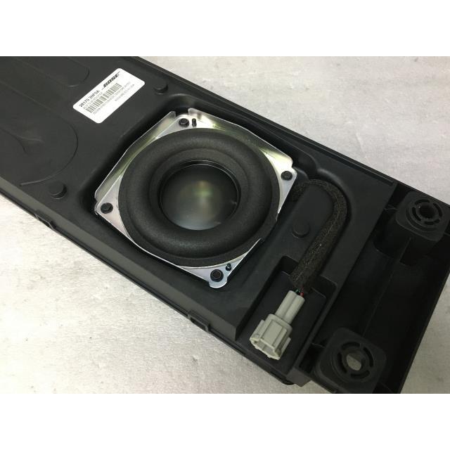 リーフ AZE0 スピーカー サブウーファー 純正オプション BOSE リーフ AZE0 スピーカー サブウーファー 純正オプション BOSE