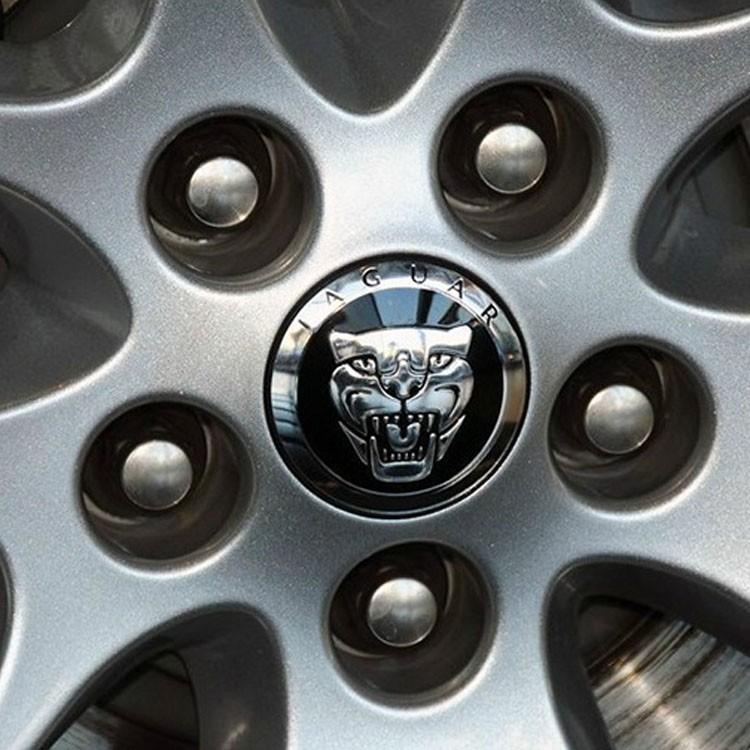 JAGUAR ホイールセンターキャップ (4個セット) ジャガー XJS JAGUAR ホイールセンターキャップ (4個セット) ジャガー XJS