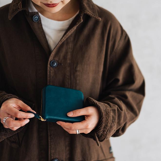 colm コルム レザージップウォレット 二つ折り財布 ラウンドファスナー