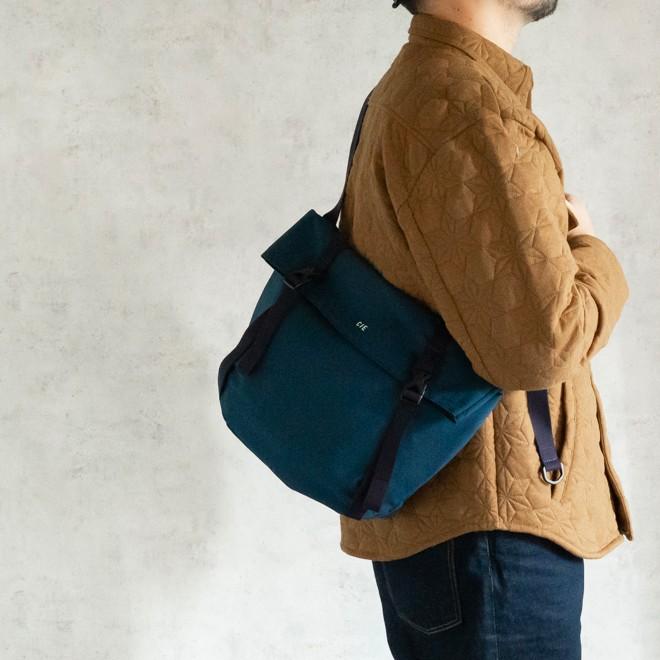 CIE（シー） SHRINK NYLON SHOULDER ショルダーバッグ メッセンジャー