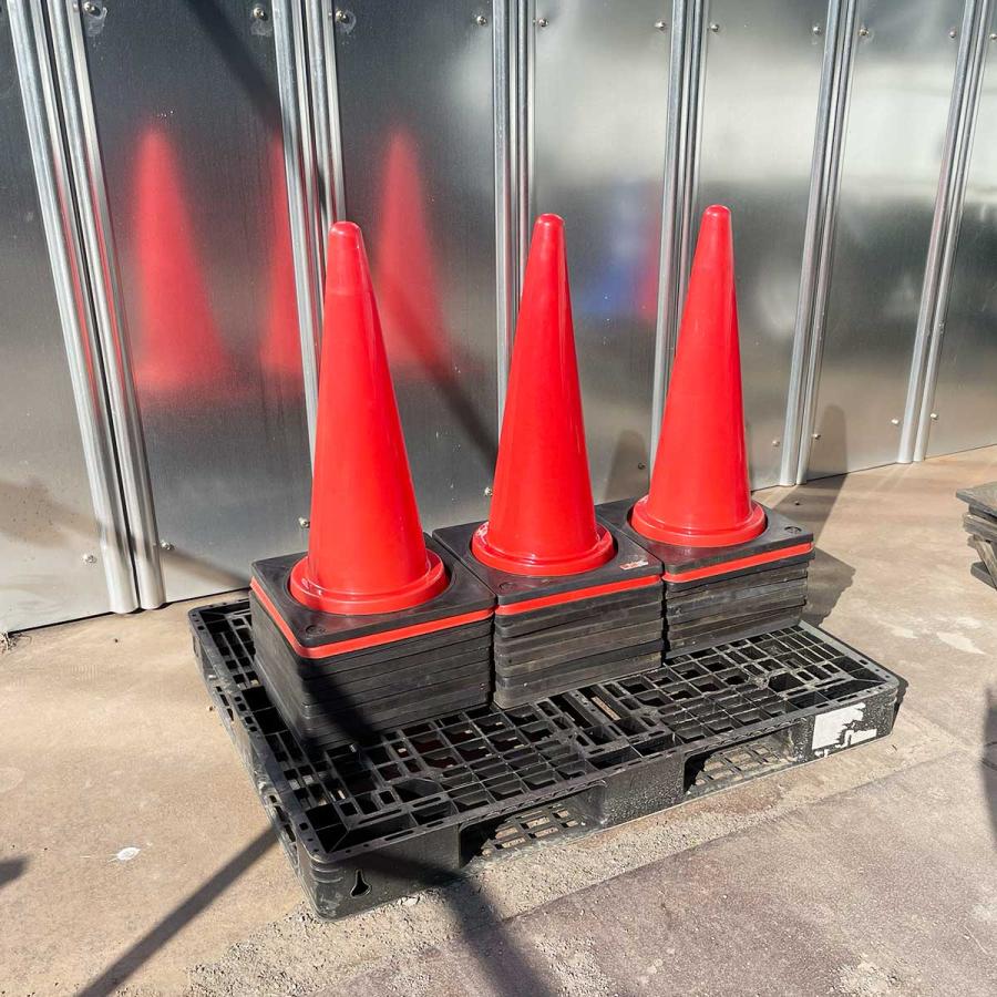 ☆中古☆カラーコーン用ウエイト ☆100個セット☆