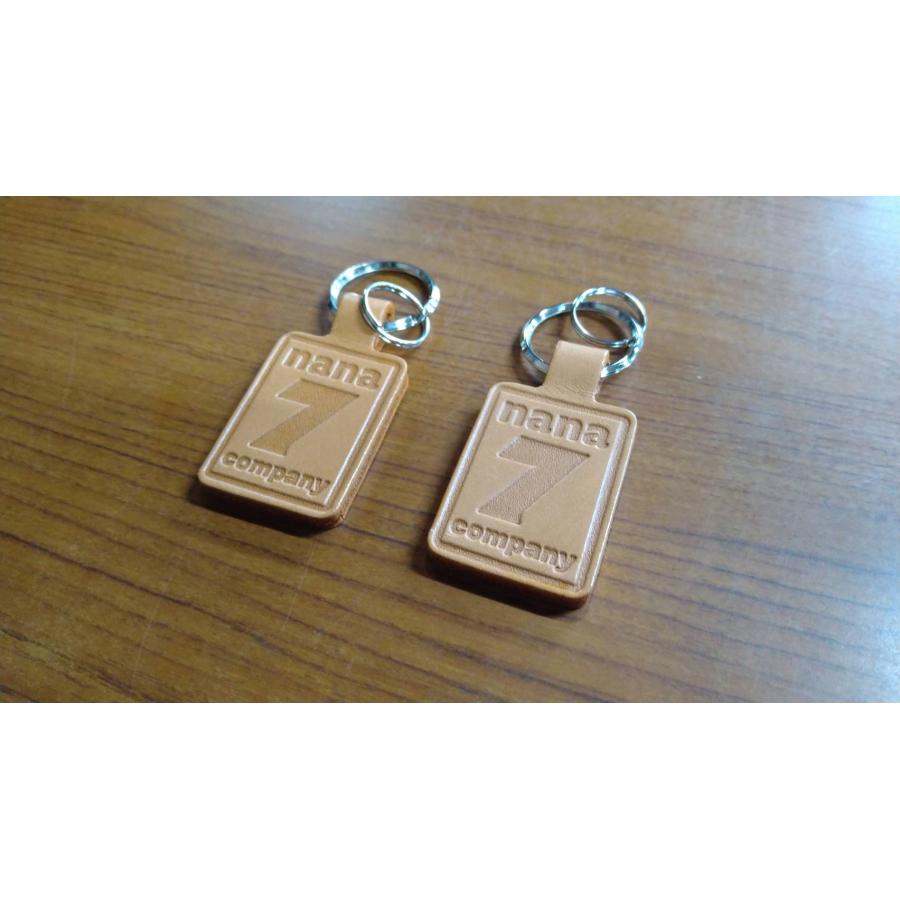 ナナカンパニー オリジナルレザーキーホルダー2個セット : ナナ