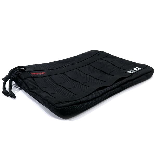 ホワイトマウンテニアリング White Mountaineering x ブリーフィング  