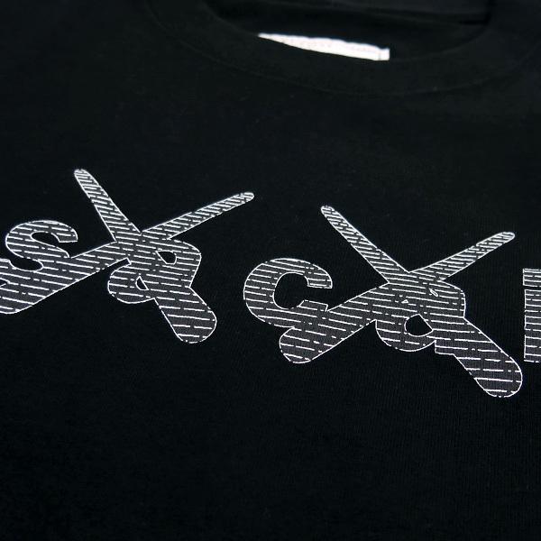 sacai サカイ x KAWS カウズ TOKYO FIRST TEE 21-0325S T-SHIRT