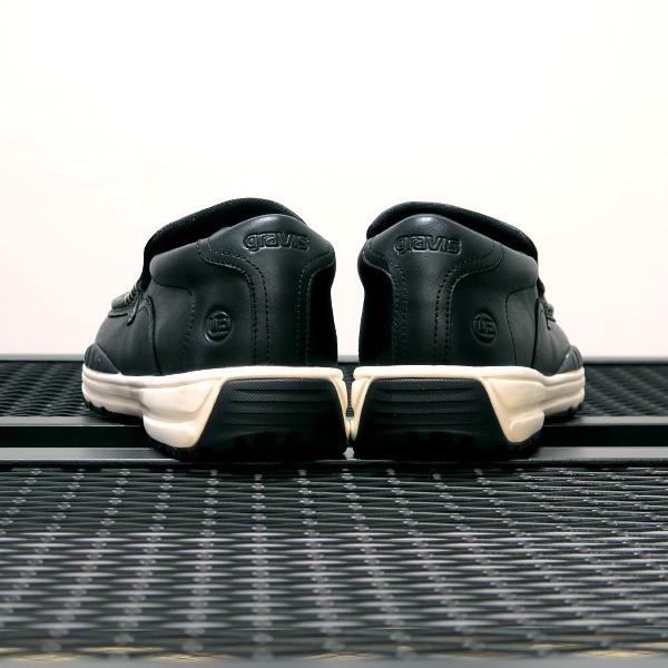 靴 uniform experiment GRAVIS CURICKET29.0cm uniform experiment（ユニフォームエクスペリメント）の「GRAVIS