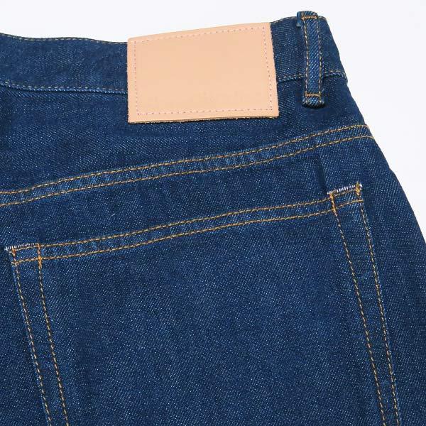 Acne Studios アクネストゥディオズ ルーズフィットジーンズ Acne Studios アクネストゥディオズ ルーズフィットジーンズ