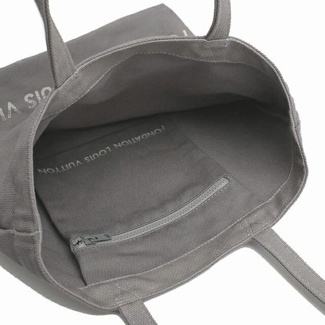 LOUIS VUITTON（ルイ・ヴィトン） フォンダシオン FONDATION LOUIS