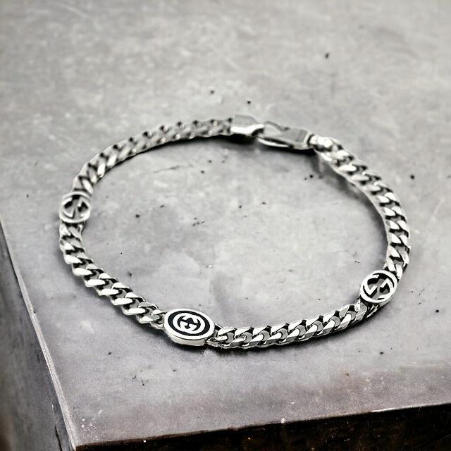 素晴らしい品質 【おすすめ】お買い得！GUCCIグッチ シルバー