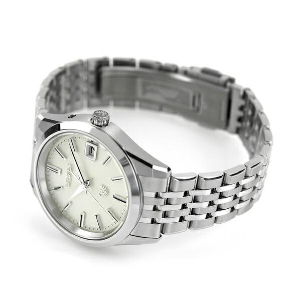 CITIZEN 5/1は+9倍 ザシチズン 年差±5秒 チタン ソーラー エコ CITIZEN 5/1は+9倍 ザシチズン 年差±5秒 チタン ソーラー エコ