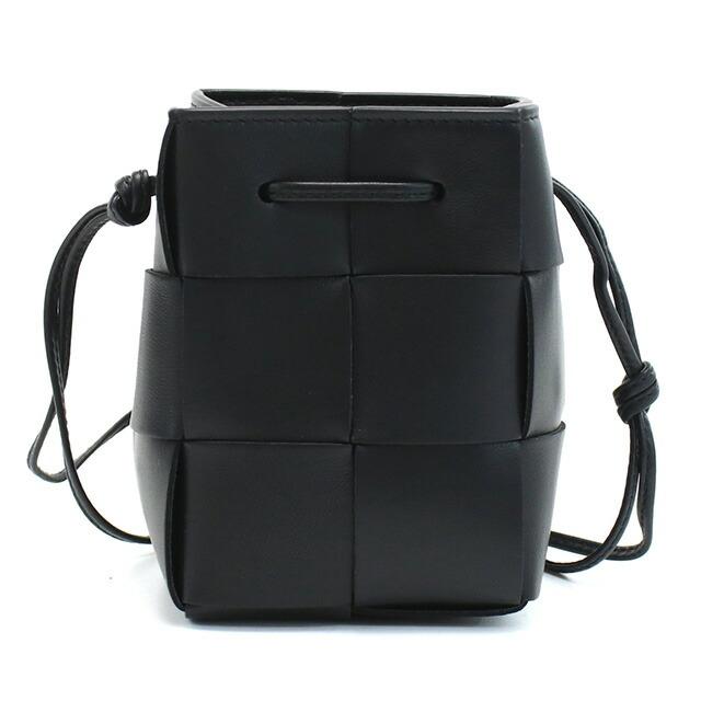 BOTTEGA VENETA（ボッテガ・ヴェネタ） 斜め掛け ショルダーバッグ