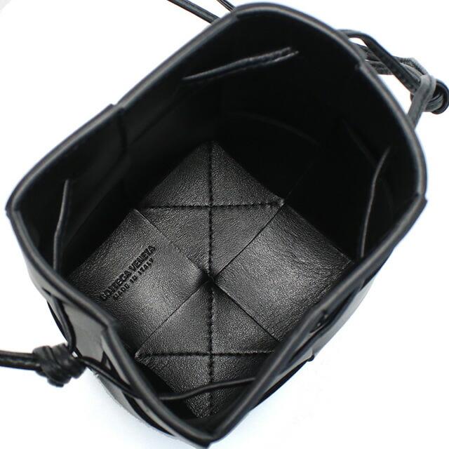 ボッテガヴェネタ BOTTEGA VENETA セミショルダーバッグ スタッズ調 BOTTEGA VENETA（ボッテガ・ヴェネタ） ショルダーバッグ The Chain