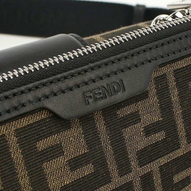 FENDI（フェンディ） 斜め掛け ショルダーバッグ メンズ ブランド