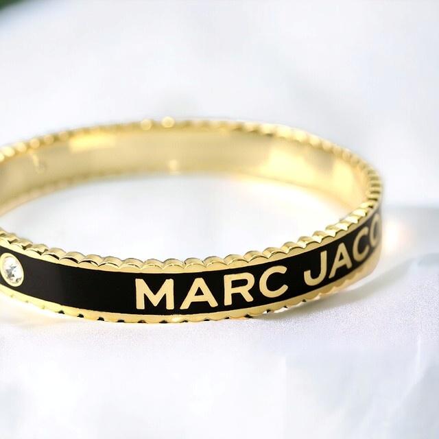 MARC JACOBS（マーク・ジェイコブス） ブランド バングル レディース