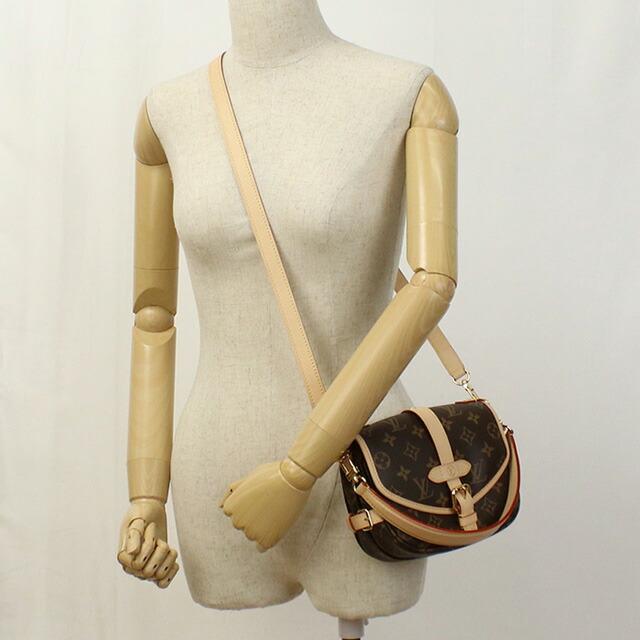 LOUIS VUITTON（ルイ・ヴィトン） 斜め掛け ショルダーバッグ