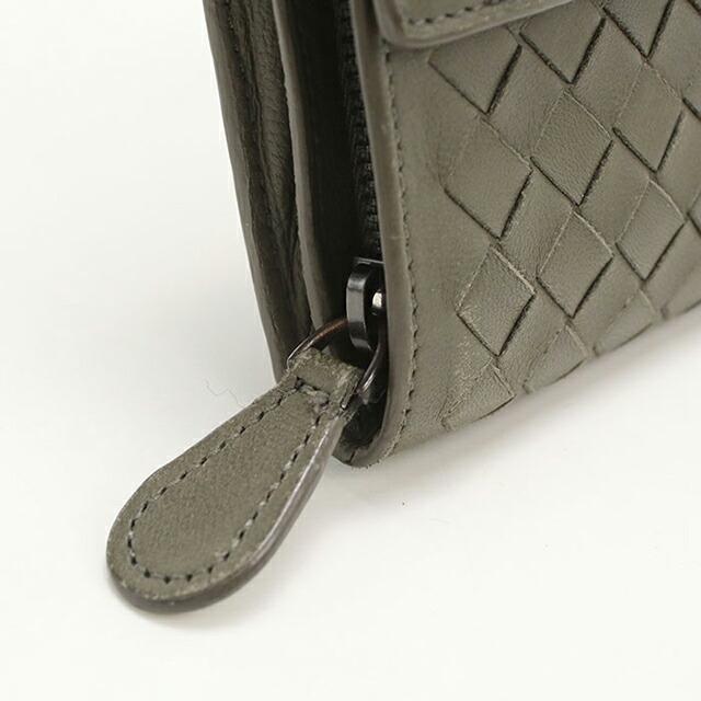 BOTTEGA VENETA ボッテガヴェネタ イントレチャート 長財布（小銭入れあり） カーフ レディース [中古] BOTTEGA VENETA（ボッテガ・ヴェネタ） 中古 長財布二折 レディース