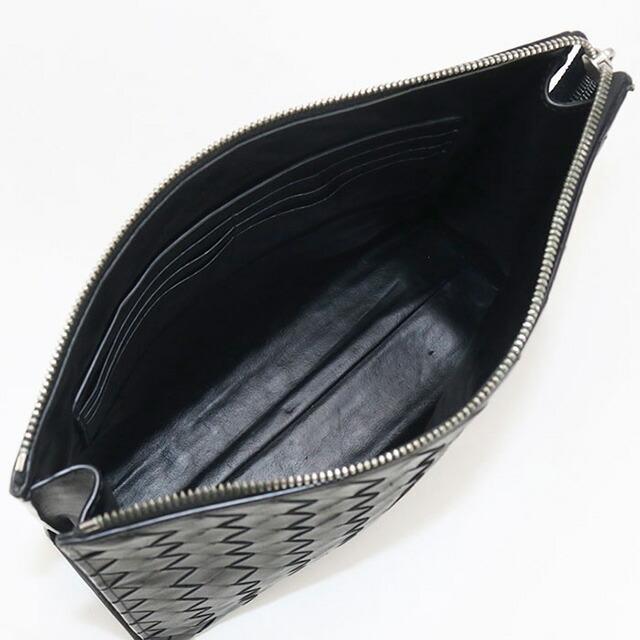 黒のレザークラッチバッグ　ボッテガ BOTTEGA VENETA ボッテガヴェネタ マキシイントレチャート クラッチ