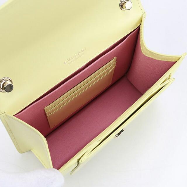 BVLGARI（ブルガリ） 中古 斜め掛け ショルダーバッグ レディース