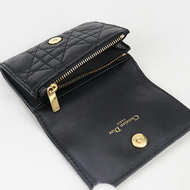 Christian Dior（クリスチャン・ディオール） 中古 ディオール 二折