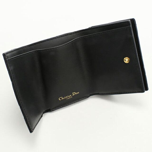 Christian Dior（クリスチャン・ディオール） 中古 ディオール 三