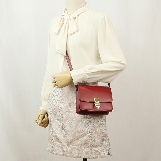 セリーヌ クラシック ボックス スモール ショルダーバッグ 斜め掛け クラシックカーフ レザー レッド 赤 シルバー金具 189183 CELINE（未使用　展示品） CELINE - セリーヌ クラシック ボックス スモール ショルダーバッグ