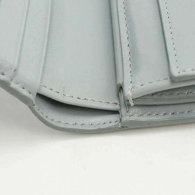 値下げ中⤵️♥『美品新品、未使用』セリーヌトリオンフ財布 ゴールドロゴ ホワイト CELINE ペブル三つ折り財布 トリオンフ 美品 セリーヌ ミニ財布 今日は